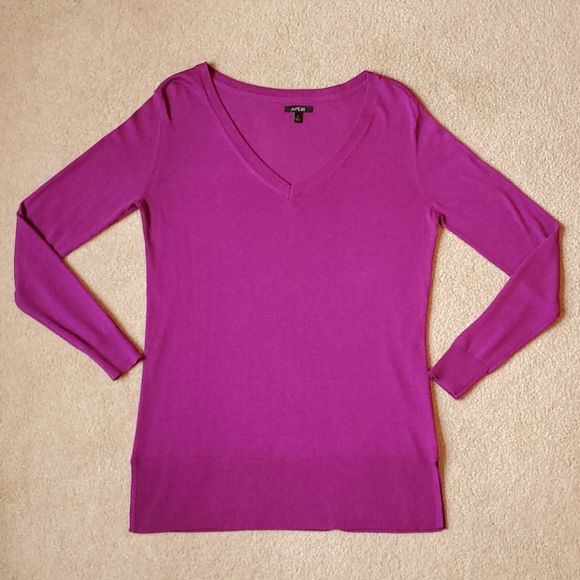 Apt. 9 magenta sweater size Small - Picture 4 of 7